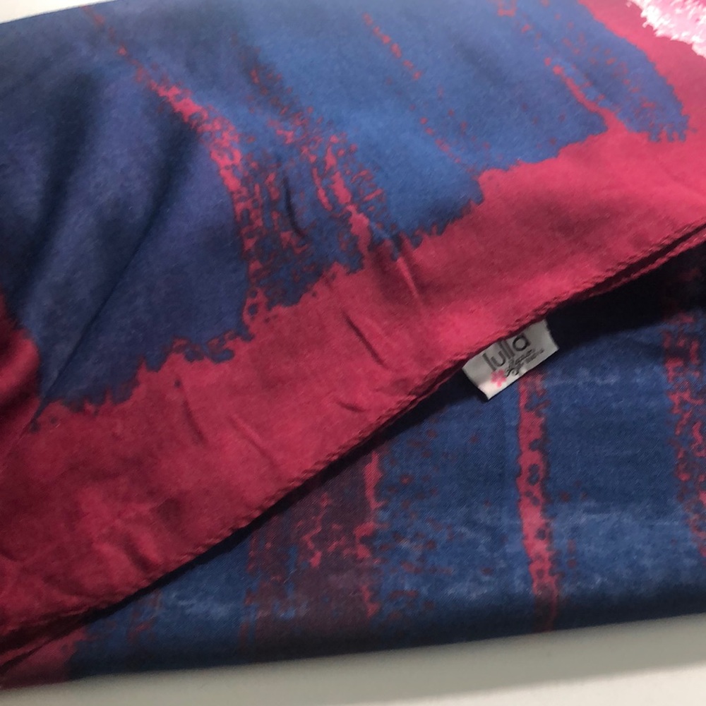 Lulla Collection wrap. - Picture 1 of 5